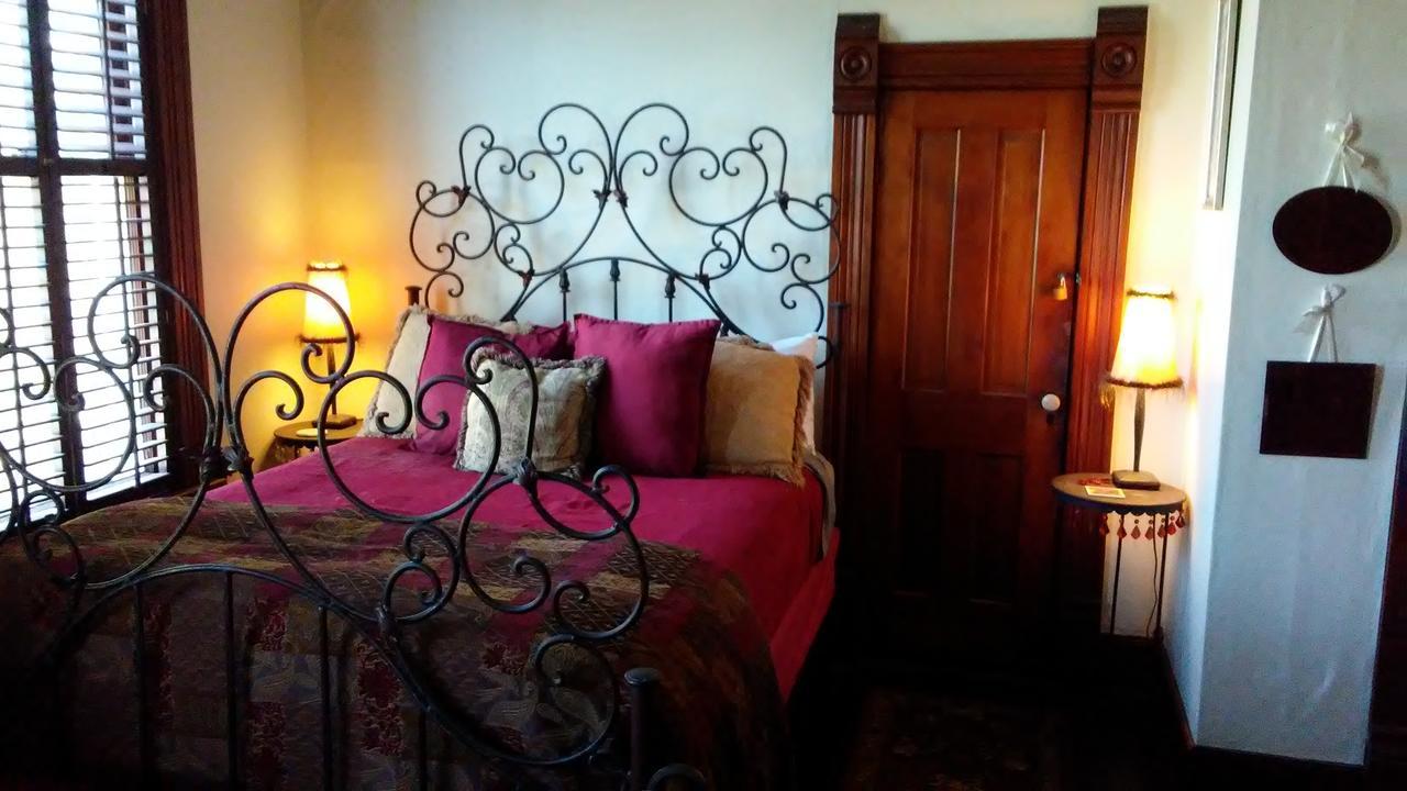 Fig Tree Manor Bed and Breakfast Palestine Eksteriør billede
